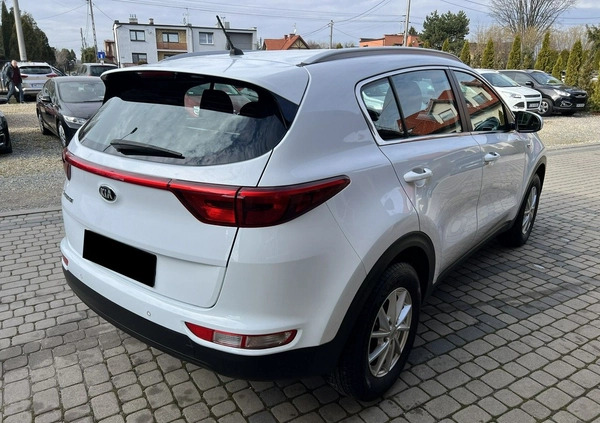 Kia Sportage cena 65900 przebieg: 61000, rok produkcji 2016 z Kudowa-Zdrój małe 172